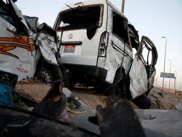 مصرع شخص وإصابة 8 آخرين في تصادم بين سيارتين بالدقهلية مصرع شخص وإصابة 8 آخرين في تصادم بين سيارتين بالدقهلية