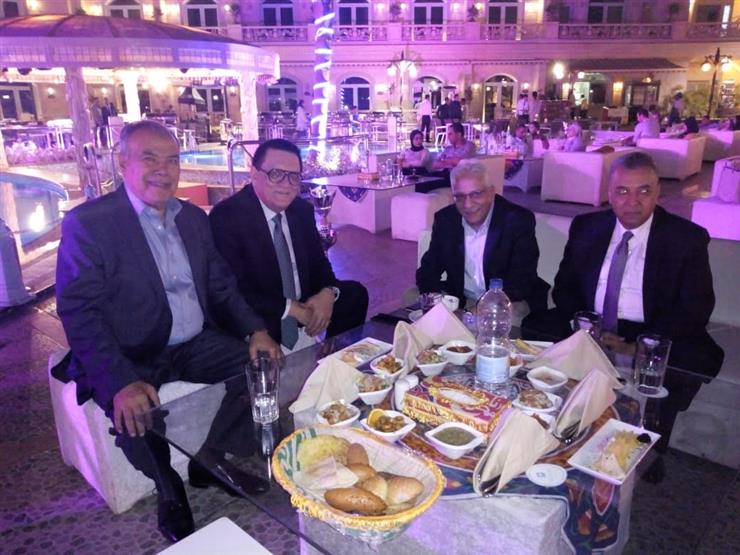 بالصور.. بالصور..
