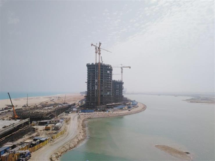 وزير الإسكان يتفقد أبراج العلمين الجديدة: نسبة التنفيذ وصلت إلى الدور الـ23 وزير الإسكان يتفقد أبراج العلمين الجديدة: نسبة التنفيذ وصلت إلى الدور الـ23