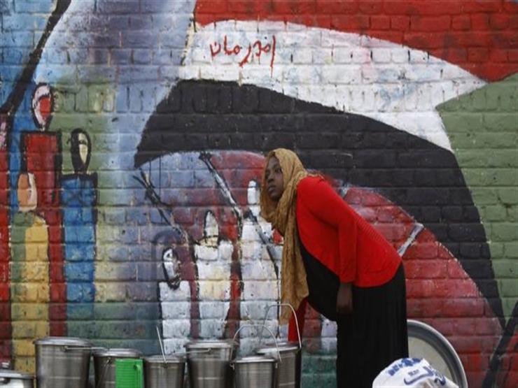 في الأوبزرفر: "الربيع العربي الجديد يتعطل وترامب يصرف اهتمامه بعيدا" في الأوبزرفر: "الربيع العربي الجديد يتعطل وترامب يصرف اهتمامه بعيدا"