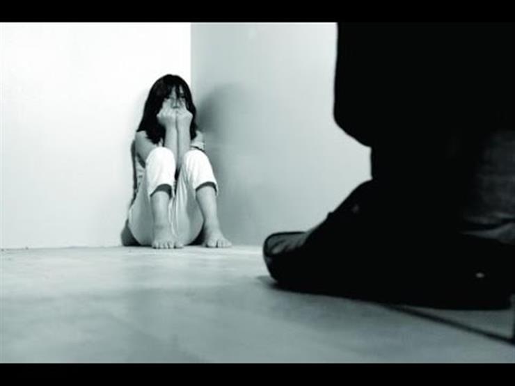 عامل يتهم صيدليًا بالتحرش بطفلته في الدقهلية عامل يتهم صيدليًا بالتحرش بطفلته في الدقهلية
