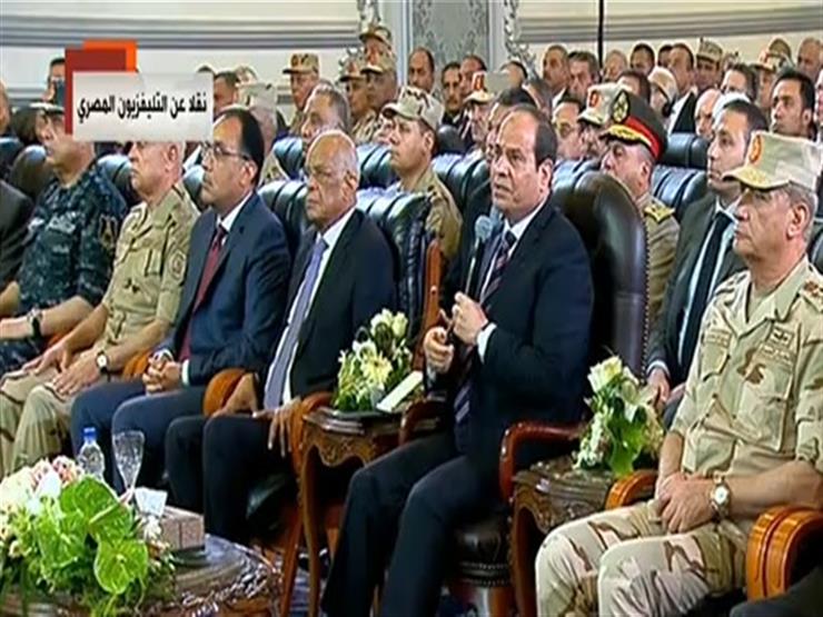 "مهم أوي تعرفوا".. السيسي يوضح دور الجيش في تنفيذ المشروعات القومية "مهم أوي تعرفوا".. السيسي يوضح دور الجيش في تنفيذ المشروعات القومية