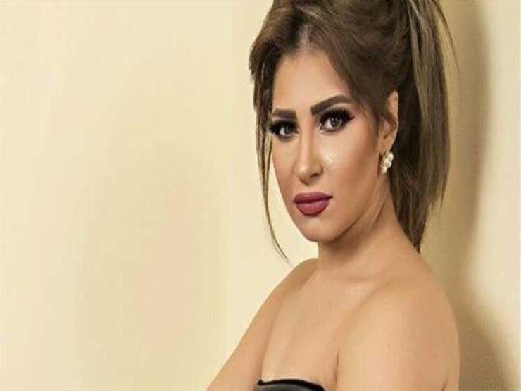 منة جلال: "ربنا كتبلي عمر جديد ونجاني من الموت أنا وأمي" منة جلال: "ربنا كتبلي عمر جديد ونجاني من الموت أنا وأمي"