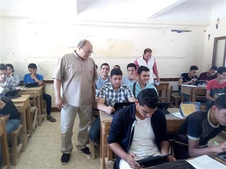 "محدش هيتظلم".. وزير التعليم يتحدث عن نتائج أولى ثانوي "محدش هيتظلم".. وزير التعليم يتحدث عن نتائج أولى ثانوي