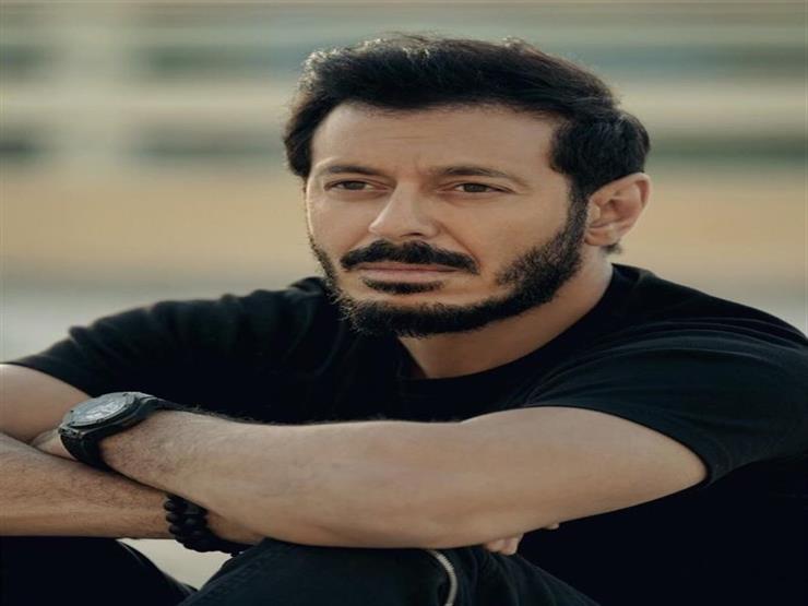 مصطفى شعبان لمنتخب الجزائر: "برافو وهاحضر النهائي معاكم في الاستاد" مصطفى شعبان لمنتخب الجزائر: "برافو وهاحضر النهائي معاكم في الاستاد"