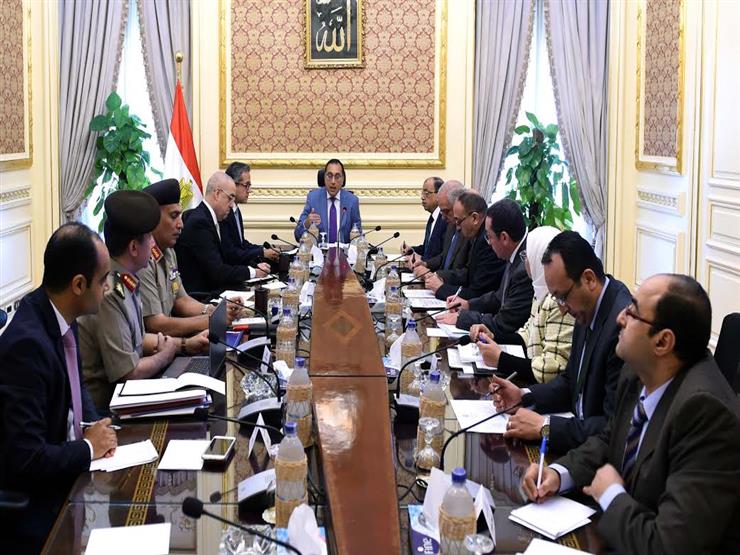 مدبولي يتابع أعمال تطوير المنطقة المحيطة بالمتحف المصري الكبير وسقارة مدبولي يتابع أعمال تطوير المنطقة المحيطة بالمتحف المصري الكبير وسقارة