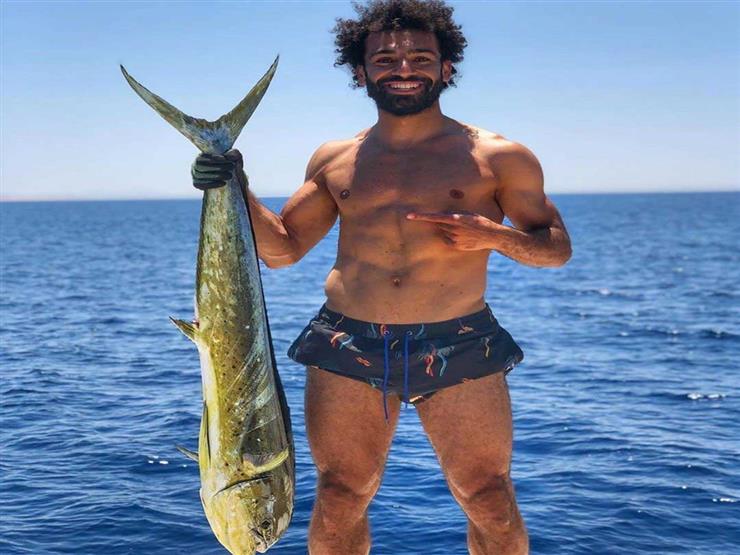 آسر ياسين على طريقة محمد صلاح.. صورة آسر ياسين على طريقة محمد صلاح.. صورة