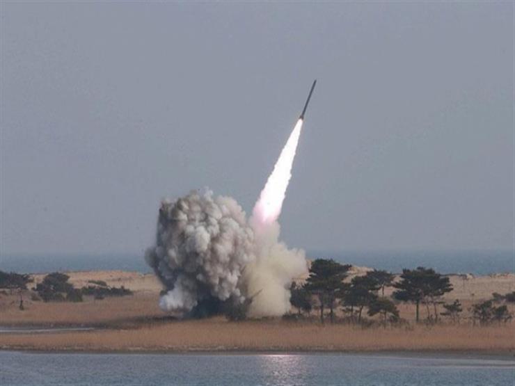 الحوثيون يطلقون 6 صواريخ بالستية نحو السعودية الحوثيون يطلقون 6 صواريخ بالستية نحو السعودية