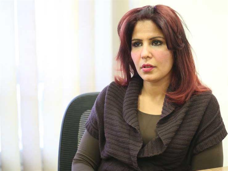 في انتظار إخلاء سبيلهما.. وصول منى فاروق وشيما الحاج لقسم مدينة نصر في انتظار إخلاء سبيلهما.. وصول منى فاروق وشيما الحاج لقسم مدينة نصر