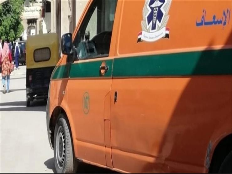 إصابة طالبتين بإغماء أثناء امتحانات الثانوية العامة في بني سويف إصابة طالبتين بإغماء أثناء امتحانات الثانوية العامة في بني سويف