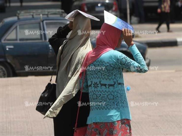 منها الحمام البارد.. عادات صيفية خاطئة في التعامل مع موجات الحر منها الحمام البارد.. عادات صيفية خاطئة في التعامل مع موجات الحر