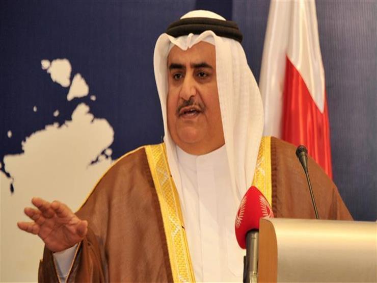 وزير الخارجية البحريني: استهداف مطار أبها السعودي تصعيد خطير وزير الخارجية البحريني: استهداف مطار أبها السعودي تصعيد خطير