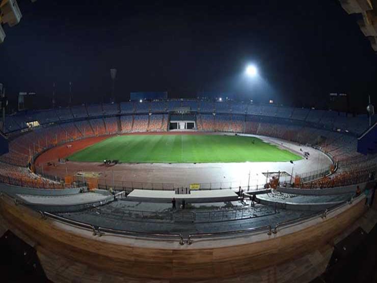 ببيان الأرصاد وتعليمات فيفا.. مباراة افتتاح أمم أفريقيا تتوقف مرتين ببيان الأرصاد وتعليمات فيفا.. مباراة افتتاح أمم أفريقيا تتوقف مرتين