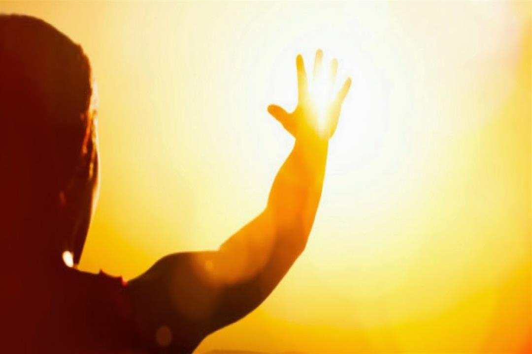 مع بداية فصل الصيف.. 4 نصائح تجنبك الإصابة بسرطان الجلد مع بداية فصل الصيف.. 4 نصائح تجنبك الإصابة بسرطان الجلد