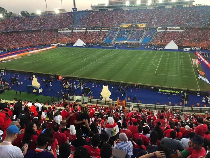 بينهم أجانب.. الصحة: علاج 101 مشجع خلال افتتاح أمم أفريقيا بينهم أجانب.. الصحة: علاج 101 مشجع خلال افتتاح أمم أفريقيا
