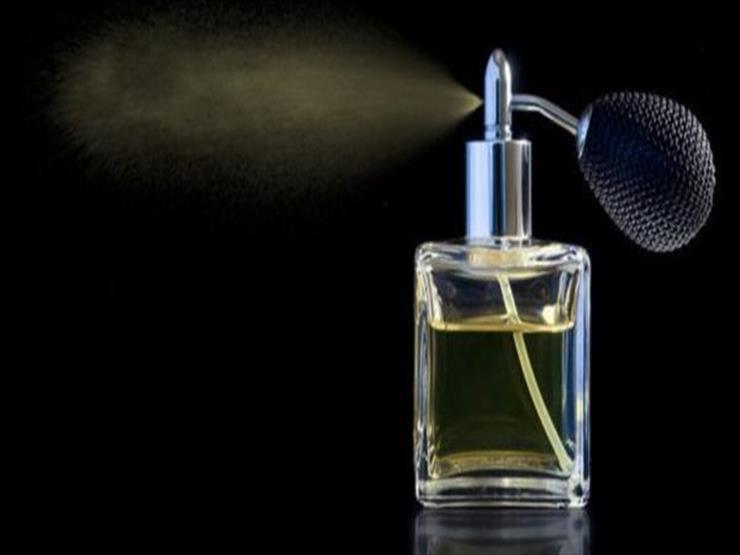 لرائحة تدوم ساعات.. اتبع هذه الخطوات عند استخدام عطرك لرائحة تدوم ساعات.. اتبع هذه الخطوات عند استخدام عطرك