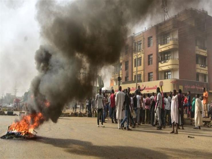 لجنة تحقيق سودانية: مقتل 87 شخصا وإصابة 168 آخرين في فض اعتصام الخرطوم لجنة تحقيق سودانية: مقتل 87 شخصا وإصابة 168 آخرين في فض اعتصام الخرطوم