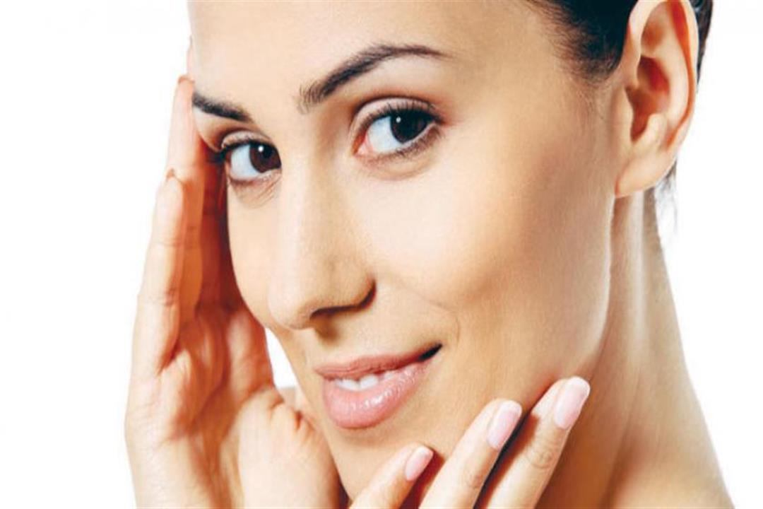 دون الحاجة لصالونات التجميل.. دليلِك للتمتع ببشرة نضرة أول أيام العيد دون الحاجة لصالونات التجميل.. دليلِك للتمتع ببشرة نضرة أول أيام العيد