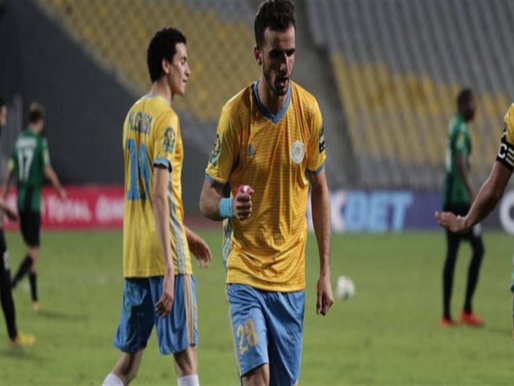 لاعب الزمالك ينقطع عن تدريبات الإسماعيلي لاعب الزمالك ينقطع عن تدريبات الإسماعيلي
