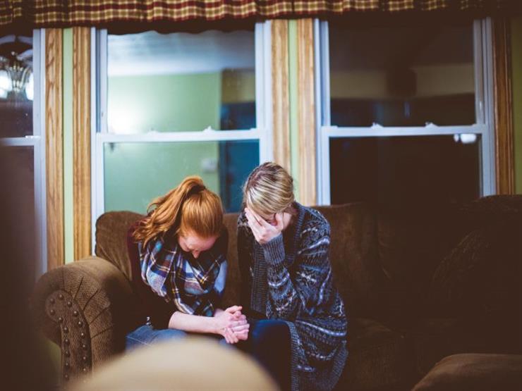 "حياة متوقفة".. 7 علامات تخبرك أنك مستنزف عاطفيًا "حياة متوقفة".. 7 علامات تخبرك أنك مستنزف عاطفيًا