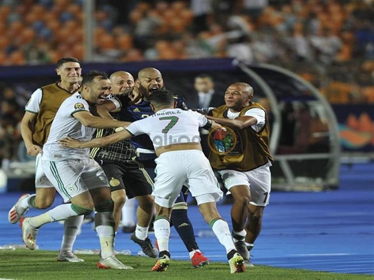 النشرة الرياضية.. الجزائر تتأهل لنهائي الكان.. وبيراميدز يتعاقد مع هداف الدوري المصري النشرة الرياضية.. الجزائر تتأهل لنهائي الكان.. وبيراميدز يتعاقد مع هداف الدوري المصري