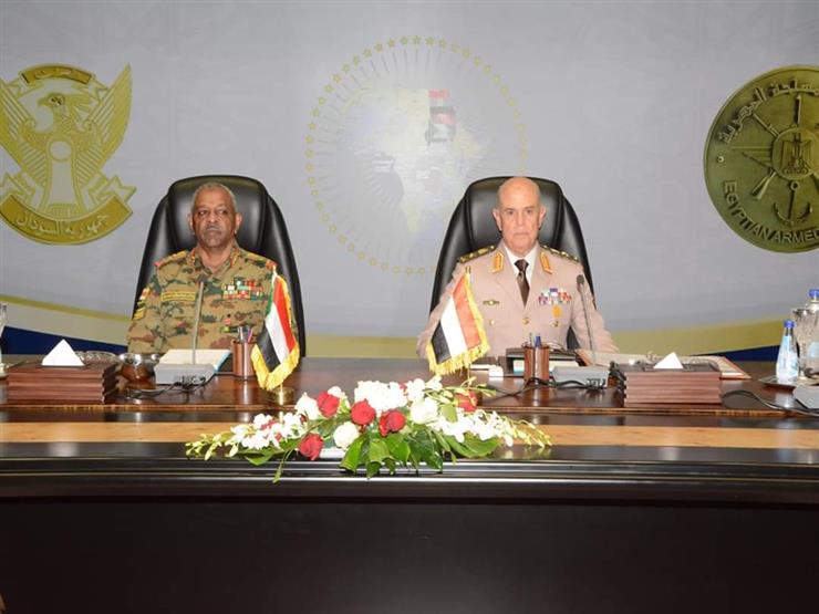 رئيس أركان حرب القوات المسلحة يلتقي نظيره السوداني رئيس أركان حرب القوات المسلحة يلتقي نظيره السوداني