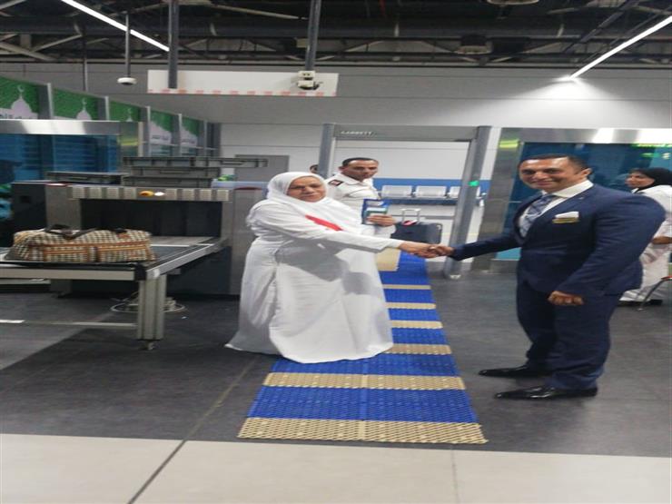 بدء وصول طلائع حجاج بيت الله الحرام للصالة الموسمية بمطار القاهرة بدء وصول طلائع حجاج بيت الله الحرام للصالة الموسمية بمطار القاهرة