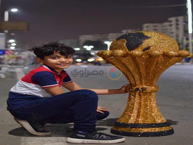 "يا كأس مين يشتريك" - (صورة) "يا كأس مين يشتريك" - (صورة)