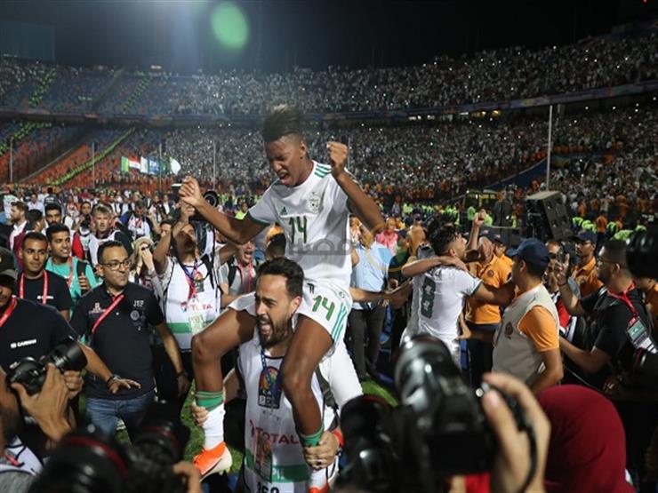 بالصور.. الجزائر تُعيد للأذهان مشاهد مصرية غائبة منذ 9 سنوات بالصور.. الجزائر تُعيد للأذهان مشاهد مصرية غائبة منذ 9 سنوات