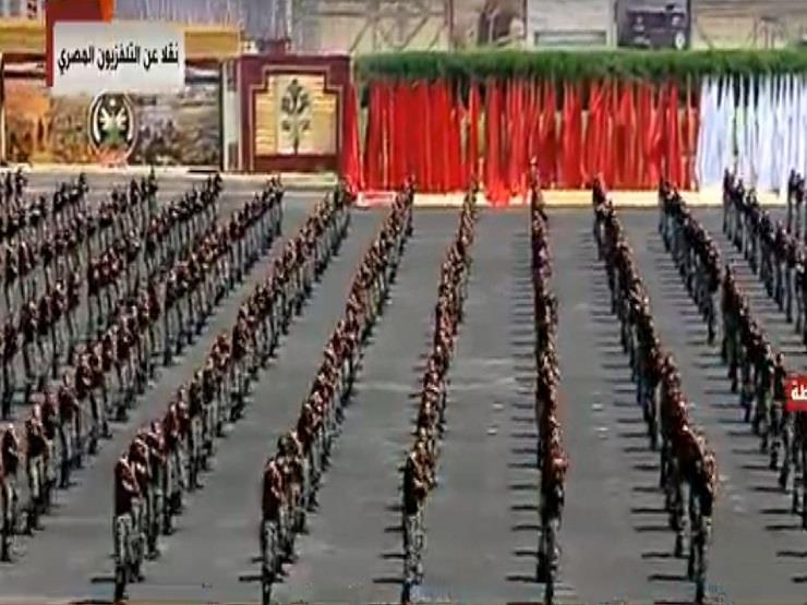 بحضور السيسي.. عروض قتالية لطلاب كلية الشرطة خلال حفل تخرجهم بحضور السيسي.. عروض قتالية لطلاب كلية الشرطة خلال حفل تخرجهم