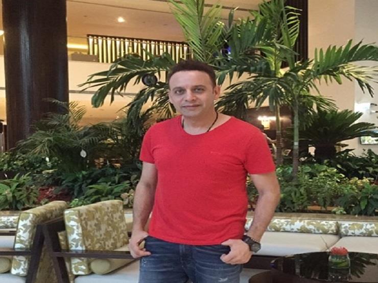 مصطفى قمر لـ فاروق الفيشاوي: "كل الناس كانت بتحبك" مصطفى قمر لـ فاروق الفيشاوي: "كل الناس كانت بتحبك"