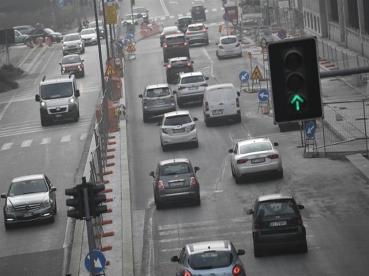بريطانيون ينفقون 3 ملايين إسترليني مقابل نصف مليون رخصة قيادة قبل "بريسكت" بريطانيون ينفقون 3 ملايين إسترليني مقابل نصف مليون رخصة قيادة قبل "بريسكت"