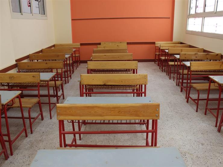 وزير التنمية المحلية يوجه المحافظين بالاستعداد للعام الدراسي وزير التنمية المحلية يوجه المحافظين بالاستعداد للعام الدراسي