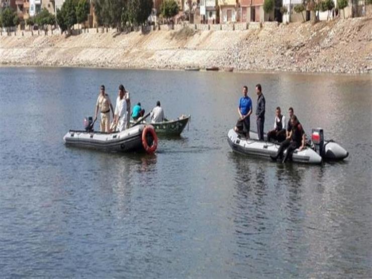 انتشال جثة طفل من قاع بحر النزلة بالفيوم انتشال جثة طفل من قاع بحر النزلة بالفيوم