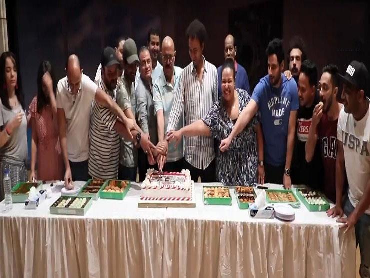 أشرف عبد الباقي يعلن عن الموسم الأخير لـ"مسرح مصر" أشرف عبد الباقي يعلن عن الموسم الأخير لـ"مسرح مصر"