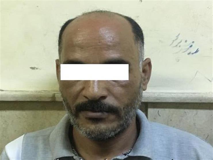 "الساعة بـ5 جنيه".. نصاب الإسكندرية أوهم ضحاياه بتوفير فرص عمل خارج البلاد "الساعة بـ5 جنيه".. نصاب الإسكندرية أوهم ضحاياه بتوفير فرص عمل خارج البلاد