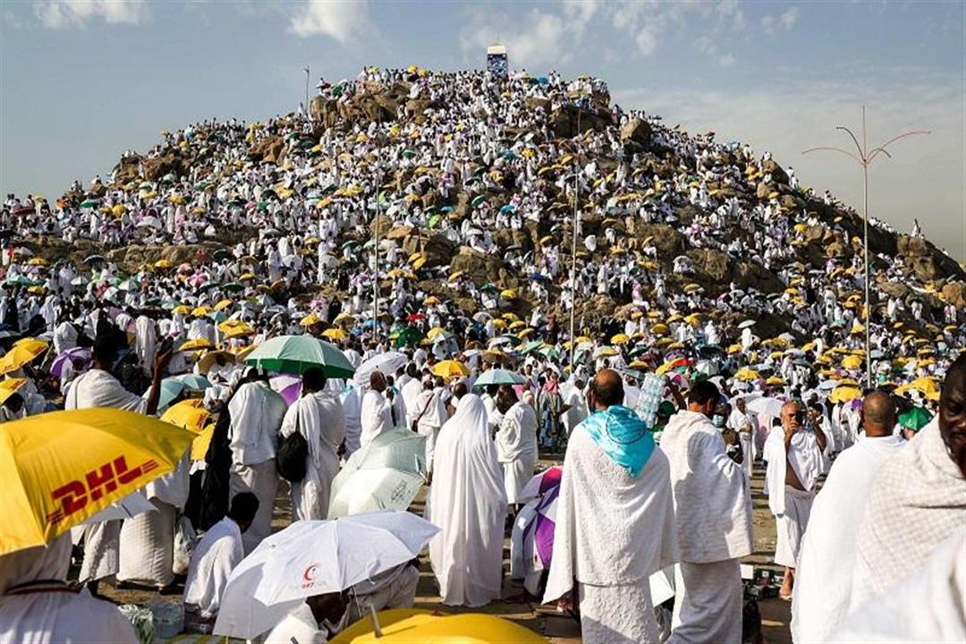 للحجاج.. هكذا تحمي نفسك من ضربات الشمس خلال أداء المناسك للحجاج.. هكذا تحمي نفسك من ضربات الشمس خلال أداء المناسك