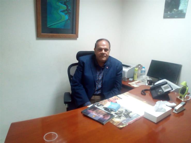 مدير دور العرض بالمسرح القومي: "المتفائل" كامل العدد مدير دور العرض بالمسرح القومي: "المتفائل" كامل العدد