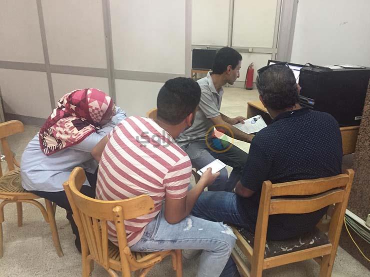 طلاب الشهادات الفنية يواصلون التسجيل في تحويلات تقليل الاغتراب طلاب الشهادات الفنية يواصلون التسجيل في تحويلات تقليل الاغتراب