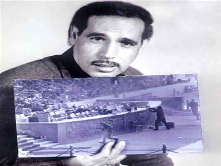 رحل جاد الكريم.. "الصورة" ترافق صاحب لقطات اغتيال السادات حتى النهاية رحل جاد الكريم.. "الصورة" ترافق صاحب لقطات اغتيال السادات حتى النهاية