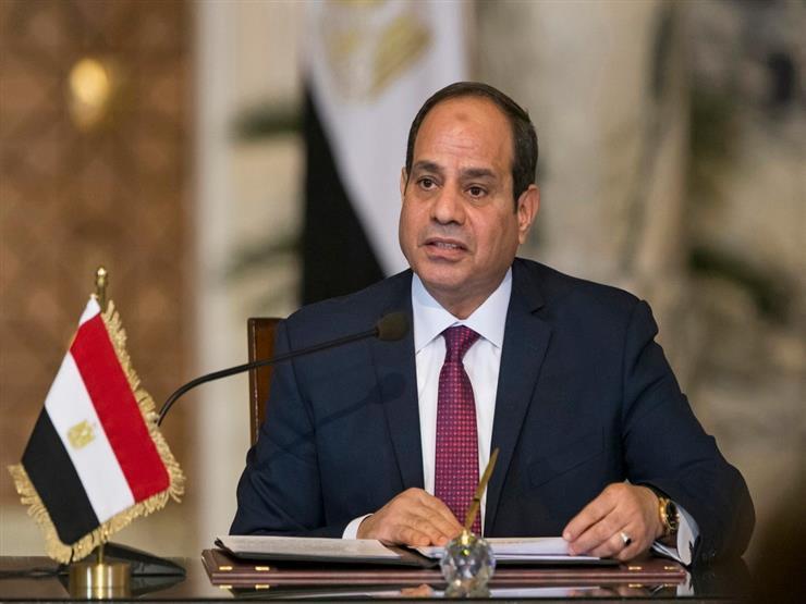 السيسي يجتمع بالوزراء المعنيين لمتابعة أنشطة الرئاسة المصرية للاتحاد الأفريقي السيسي يجتمع بالوزراء المعنيين لمتابعة أنشطة الرئاسة المصرية للاتحاد الأفريقي