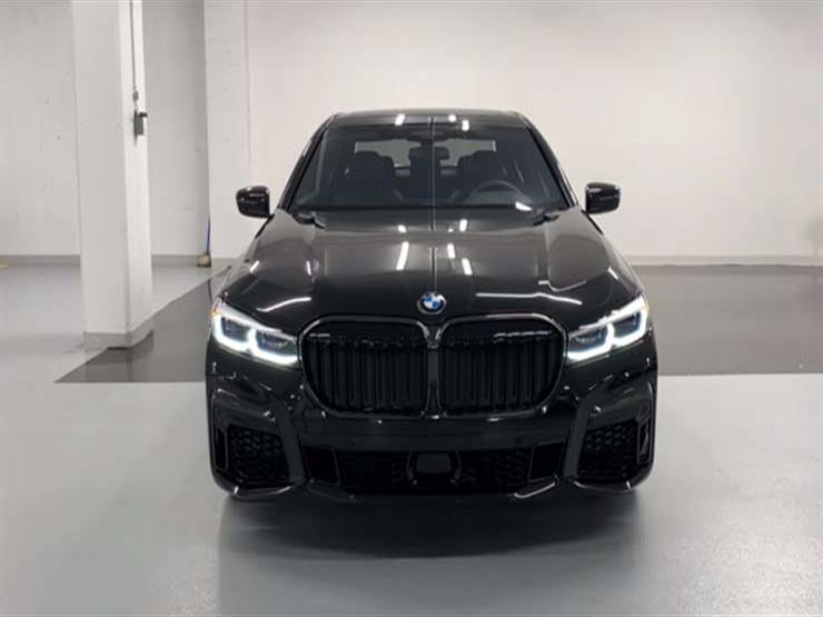 بفضل محركها القوى.. Bmw xDrive 750 تتمكن من اجتياز سرعتها القصوى (فيديو) بفضل محركها القوى.. Bmw xDrive 750 تتمكن من اجتياز سرعتها القصوى (فيديو)