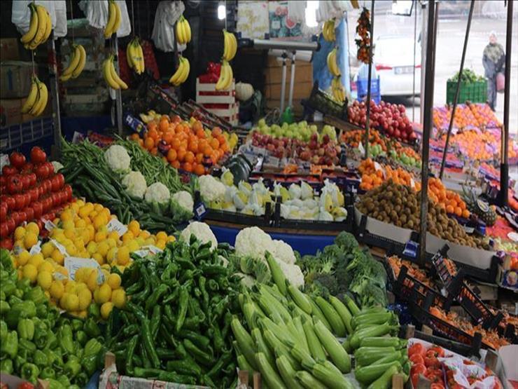 استقرار أسعار الخضروات والفاكهة في ثالث أيام العيد استقرار أسعار الخضروات والفاكهة في ثالث أيام العيد