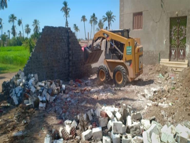 الزراعة: إزالة تعديات على 2500 متر أراض زراعية بالشرقية الزراعة: إزالة تعديات على 2500 متر أراض زراعية بالشرقية