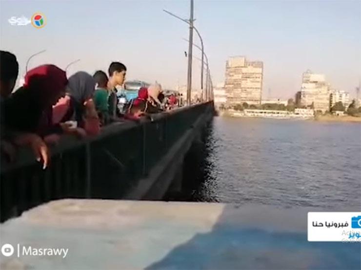 رابع أيام العيد على "كوبري الجامعة"..وإقبال ضعيف على المراكب النيلية رابع أيام العيد على "كوبري الجامعة"..وإقبال ضعيف على المراكب النيلية
