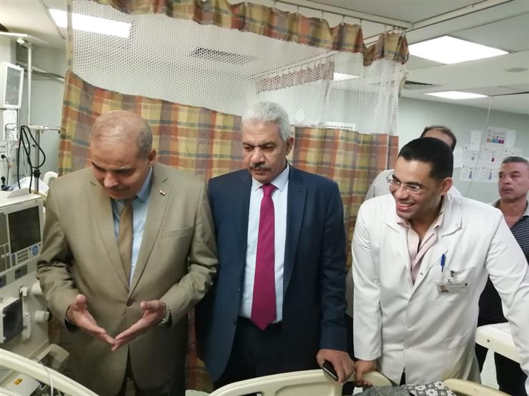 رئيس جامعة الأزهر يزور مستشفى الحسين ويطمئن على طالب إندوني   مصراوى