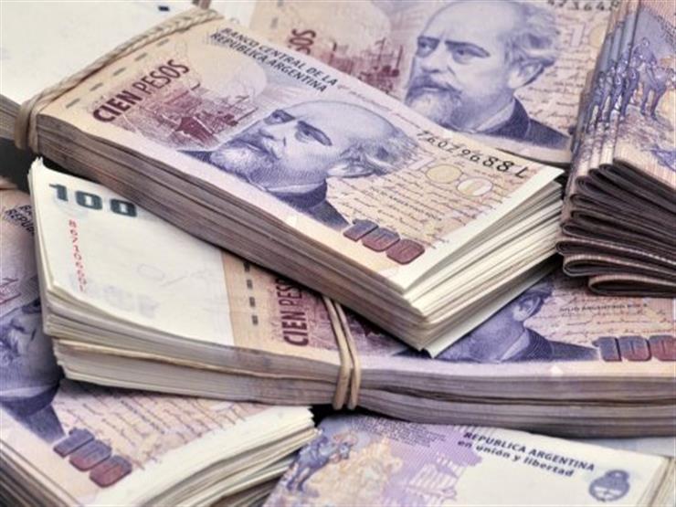 وكالة فيتش تخفض تصنيفها للدين السيادي للأرجنتين وكالة فيتش تخفض تصنيفها للدين السيادي للأرجنتين