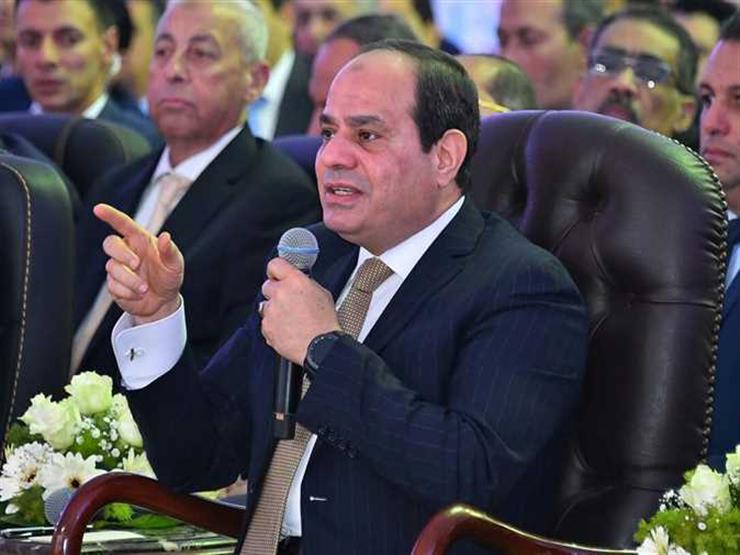 السيسي يوجه بالتنسيق مع التجار: "مش هنتفق معاهم على الناس" السيسي يوجه بالتنسيق مع التجار: "مش هنتفق معاهم على الناس"