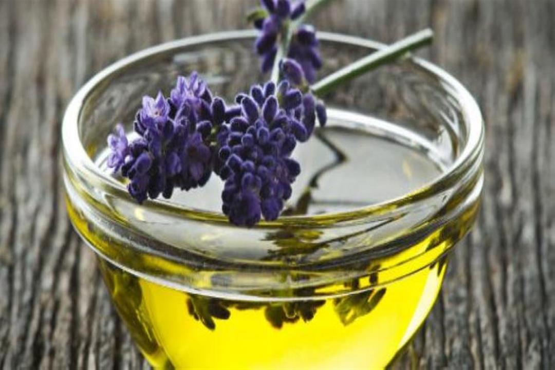 مفاجأة.. زيت اللافندر يسبب تثدي الأطفال ويخفض هرمون الذكورة مفاجأة.. زيت اللافندر يسبب تثدي الأطفال ويخفض هرمون الذكورة