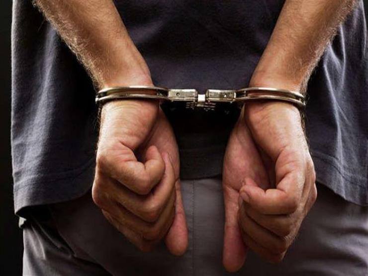 بعد القبض عليه.. الداخلية تكشف لغز "حامل السيف" في الإسكندرية بعد القبض عليه.. الداخلية تكشف لغز "حامل السيف" في الإسكندرية